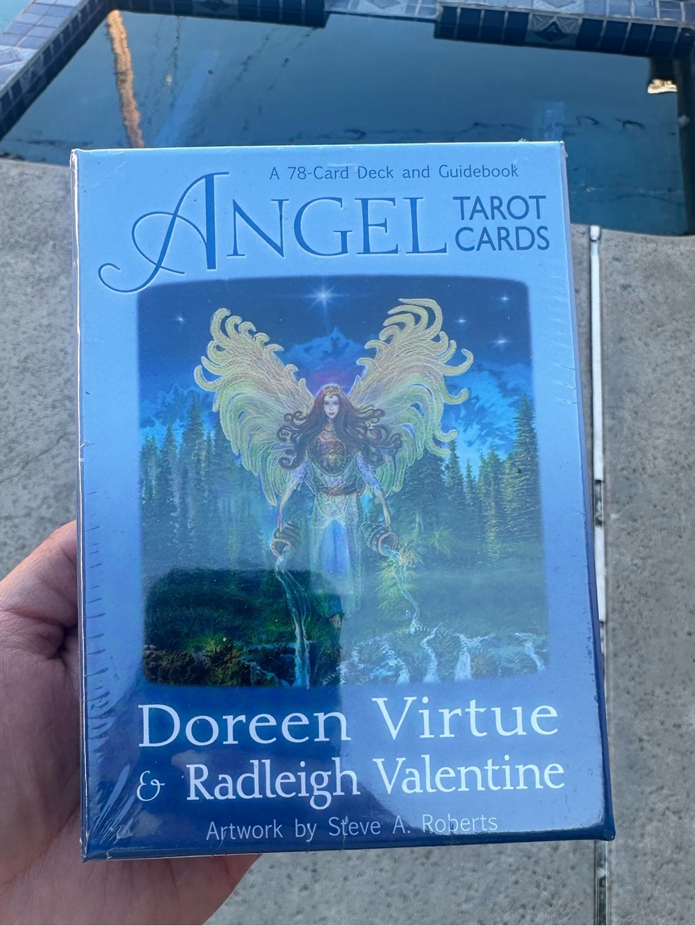 Angel Tarot Cards by Doreen Virtue & Radleigh Valentine - Blue Box